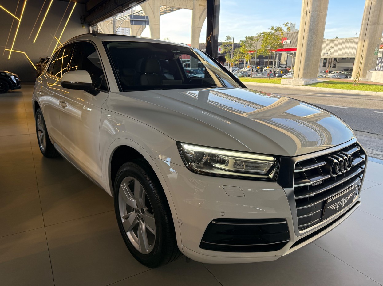 Q5 2.0 TFSI PRESTIGE PLUS