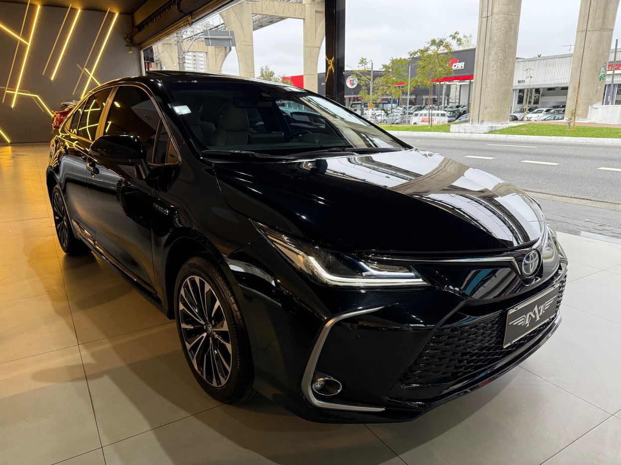 COROLLA 1.8 VVT-I ALTIS PREMIUM HIBRIDO