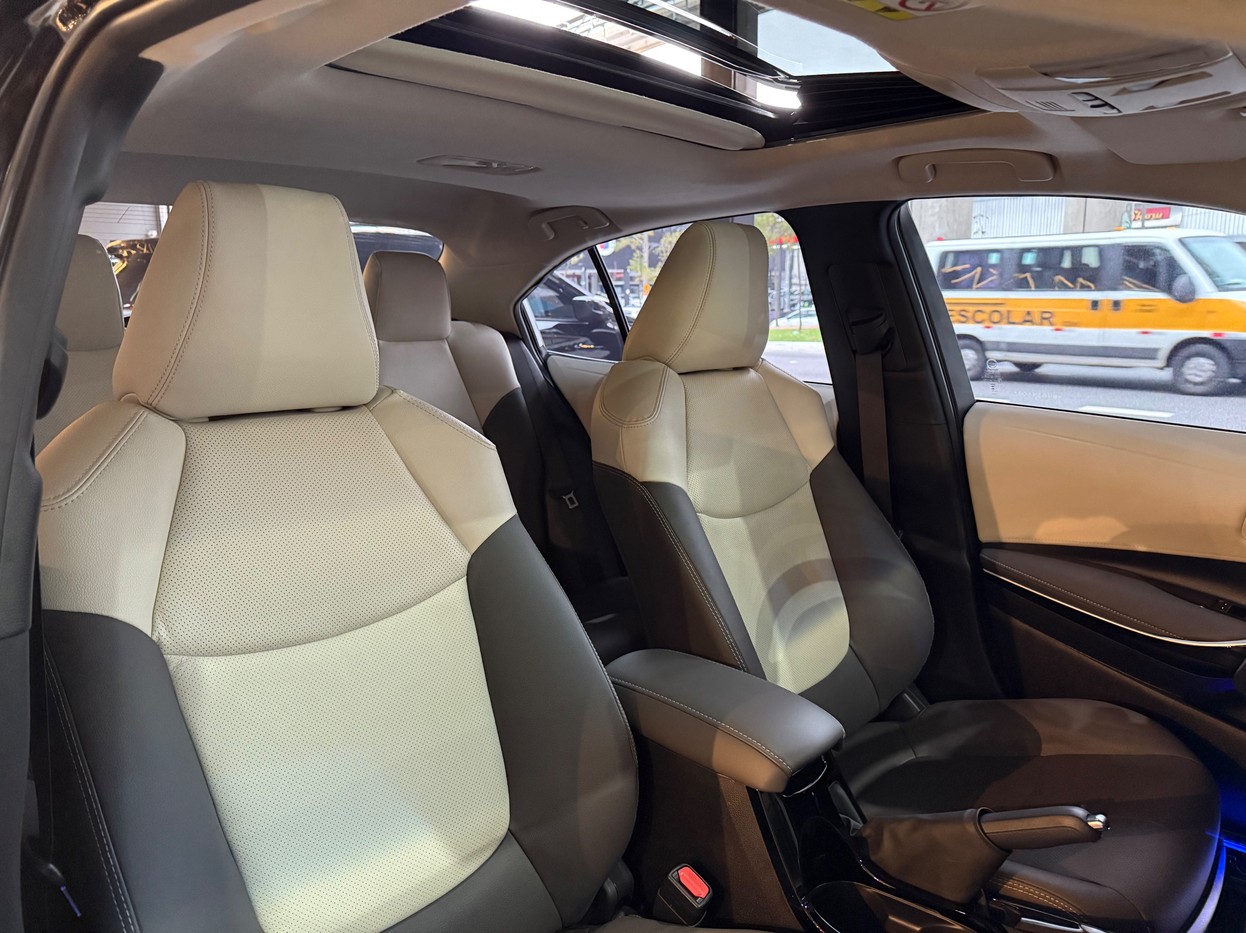 COROLLA 1.8 VVT-I ALTIS PREMIUM HIBRIDO