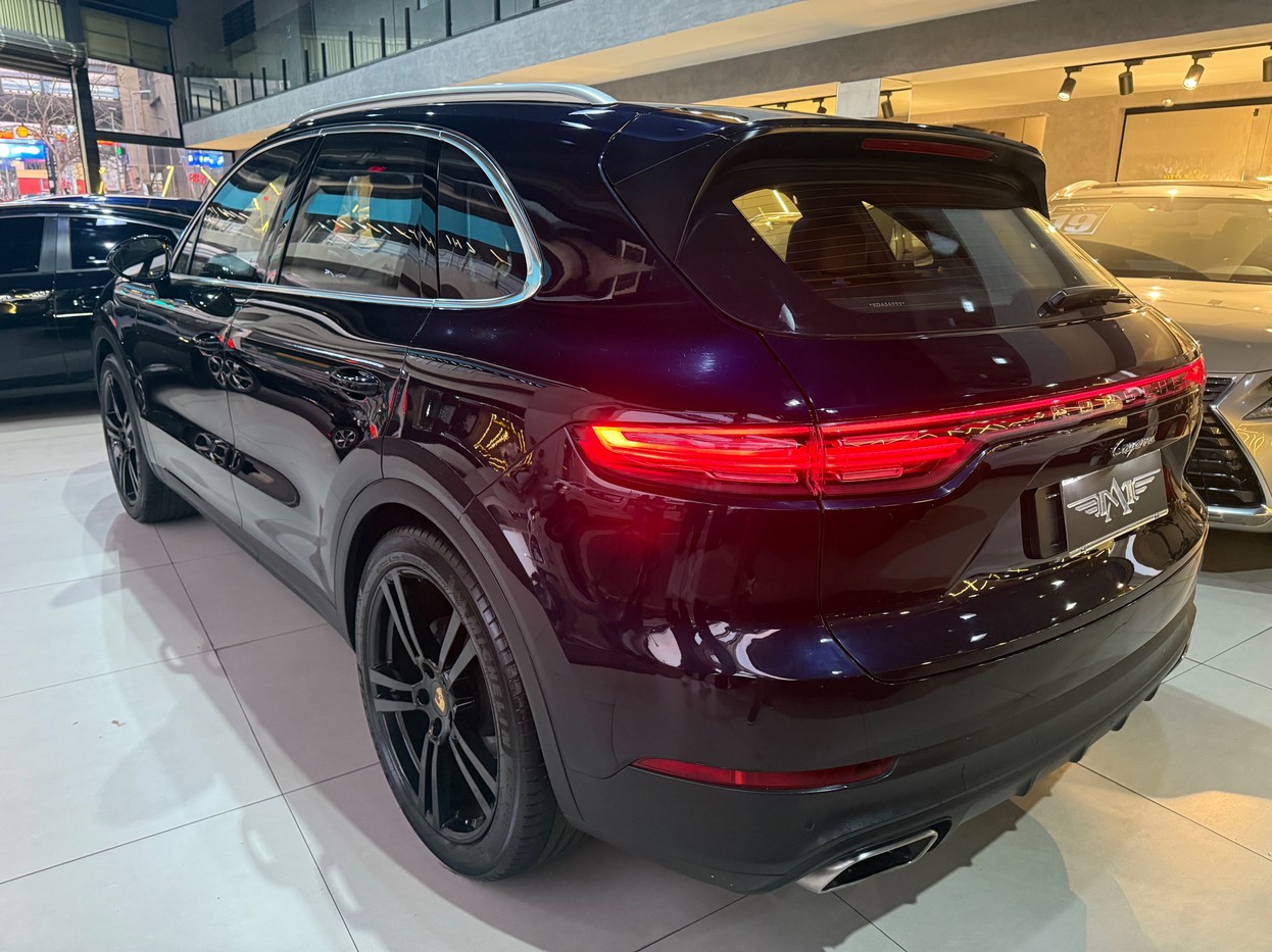 Car Image 4