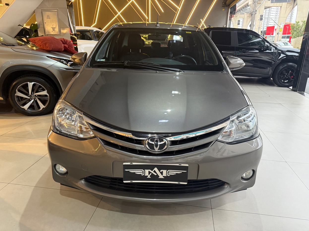 ETIOS 1.5 XLS SEDAN 16V