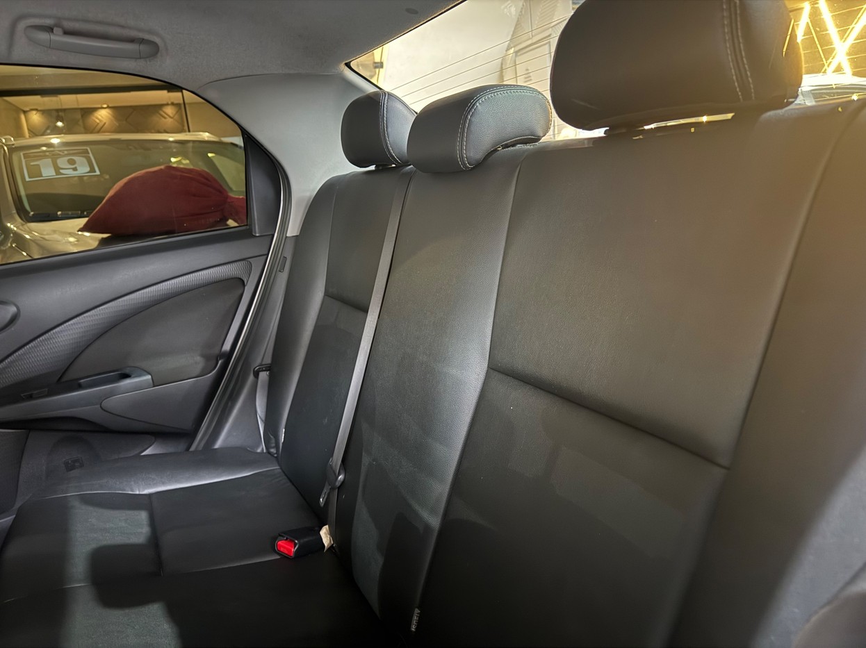 ETIOS 1.5 XLS SEDAN 16V