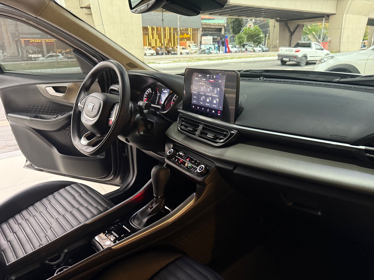 FASTBACK 1.0 TURBO 200 AUDACE