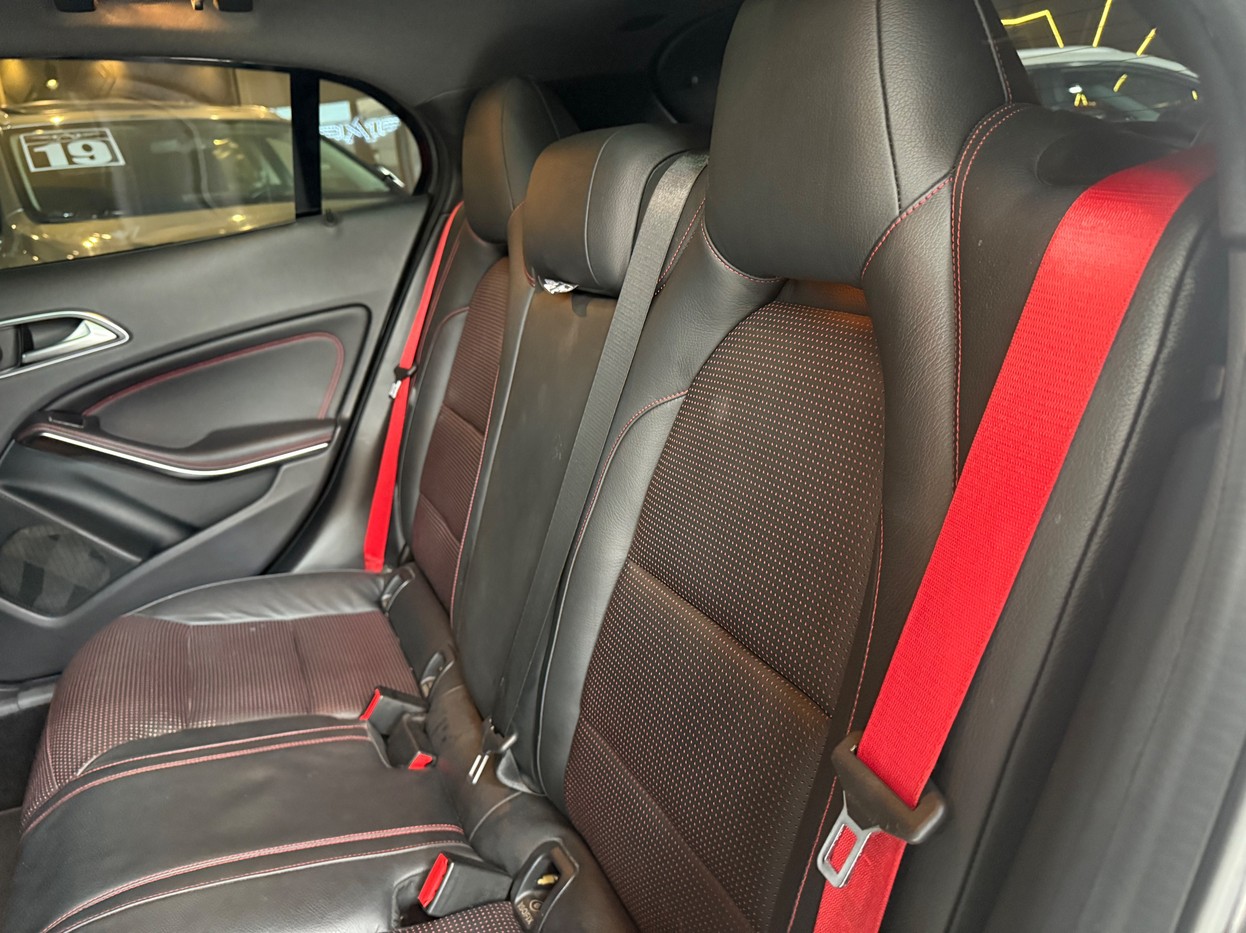 GLA 45 AMG 2.0 16V TURBO