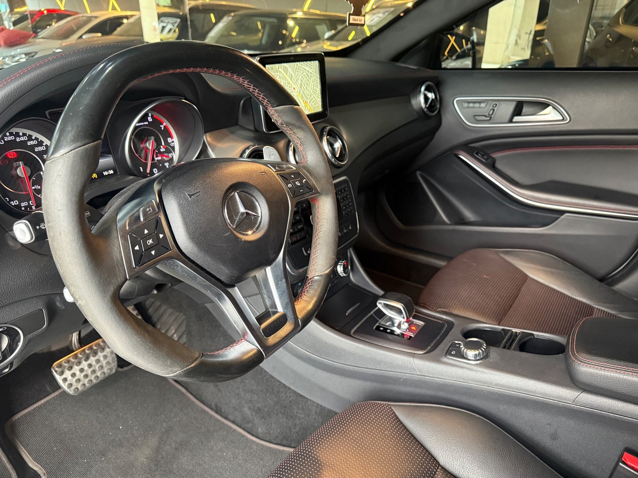 GLA 45 AMG 2.0 16V TURBO