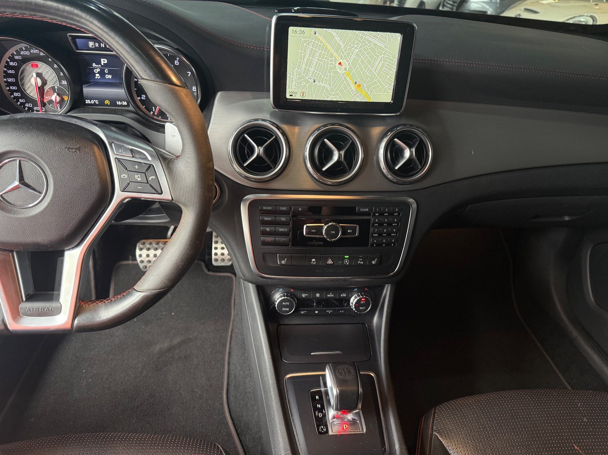 GLA 45 AMG 2.0 16V TURBO