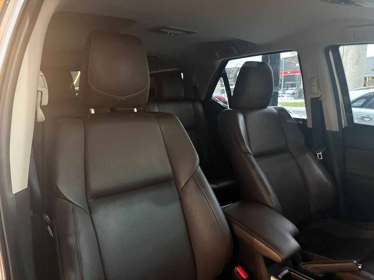 HILUX SW4 4.0 SRX 4X4 7 LUGARES V6 24V