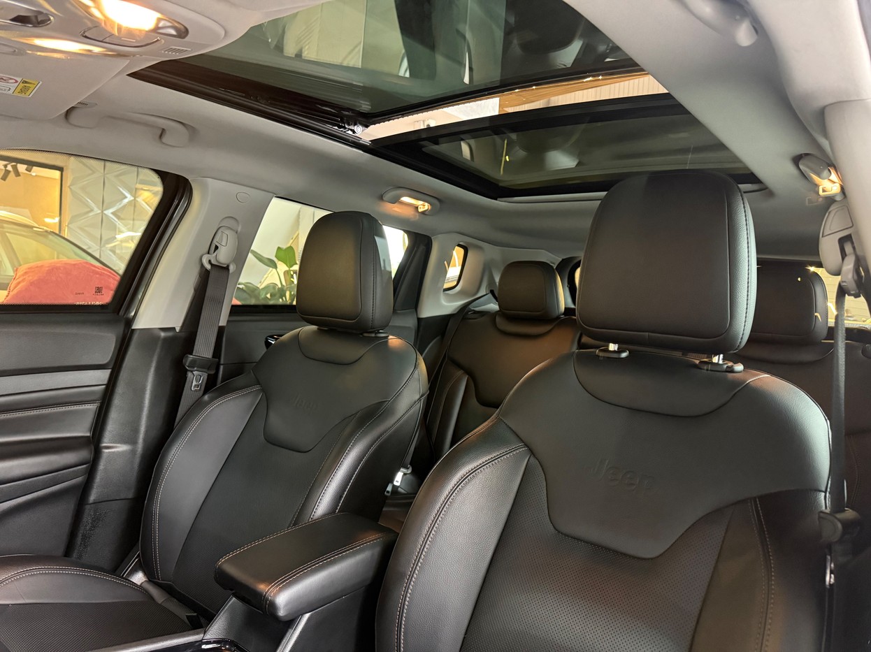 COMPASS 1.3 T270 TURBO LIMITED