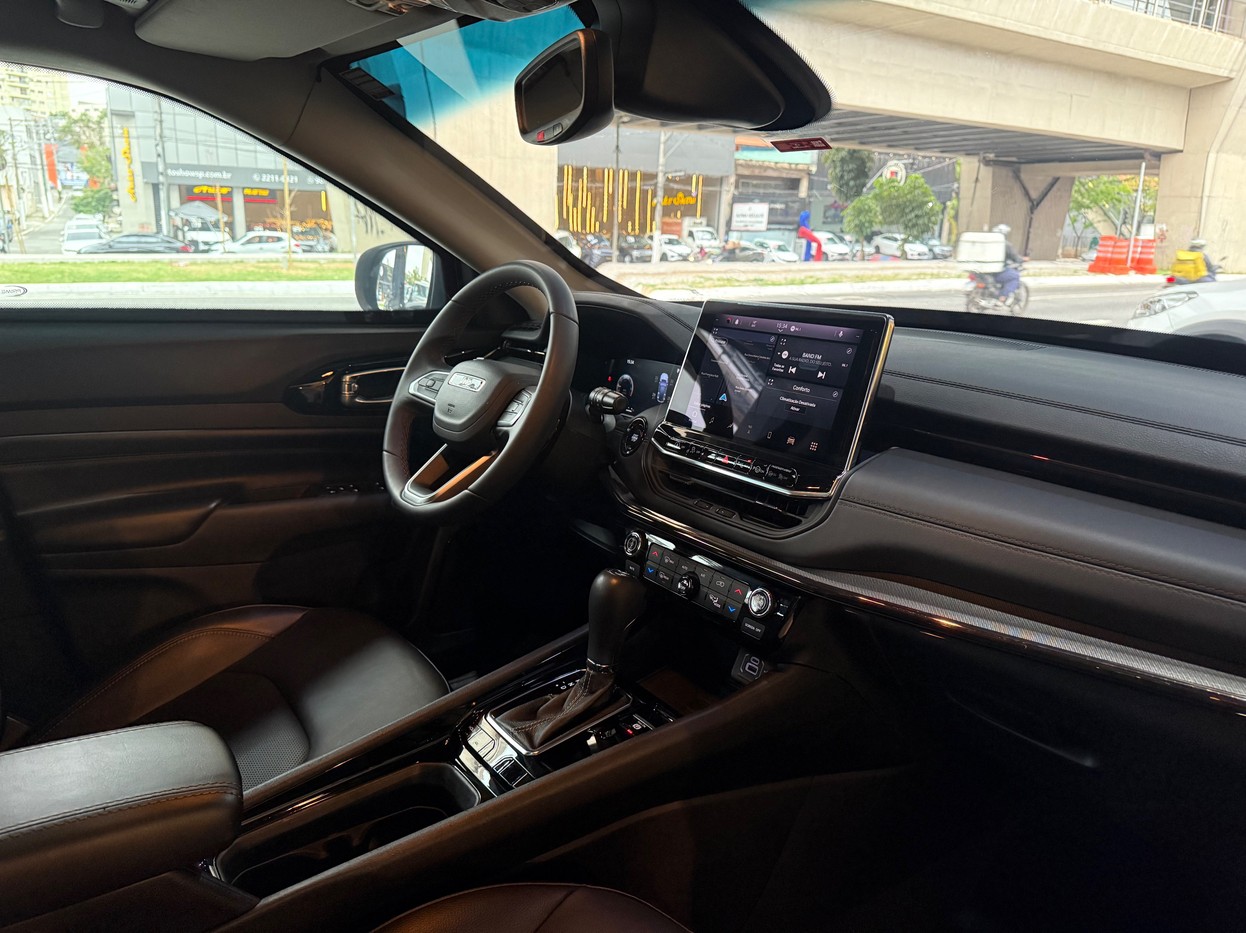 COMPASS 1.3 T270 TURBO LIMITED