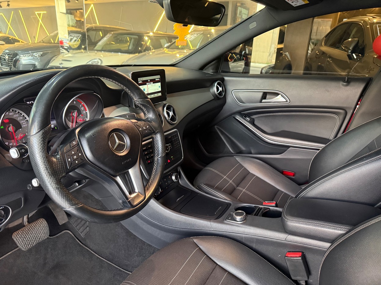 CLA 200 1.6 URBAN 16V