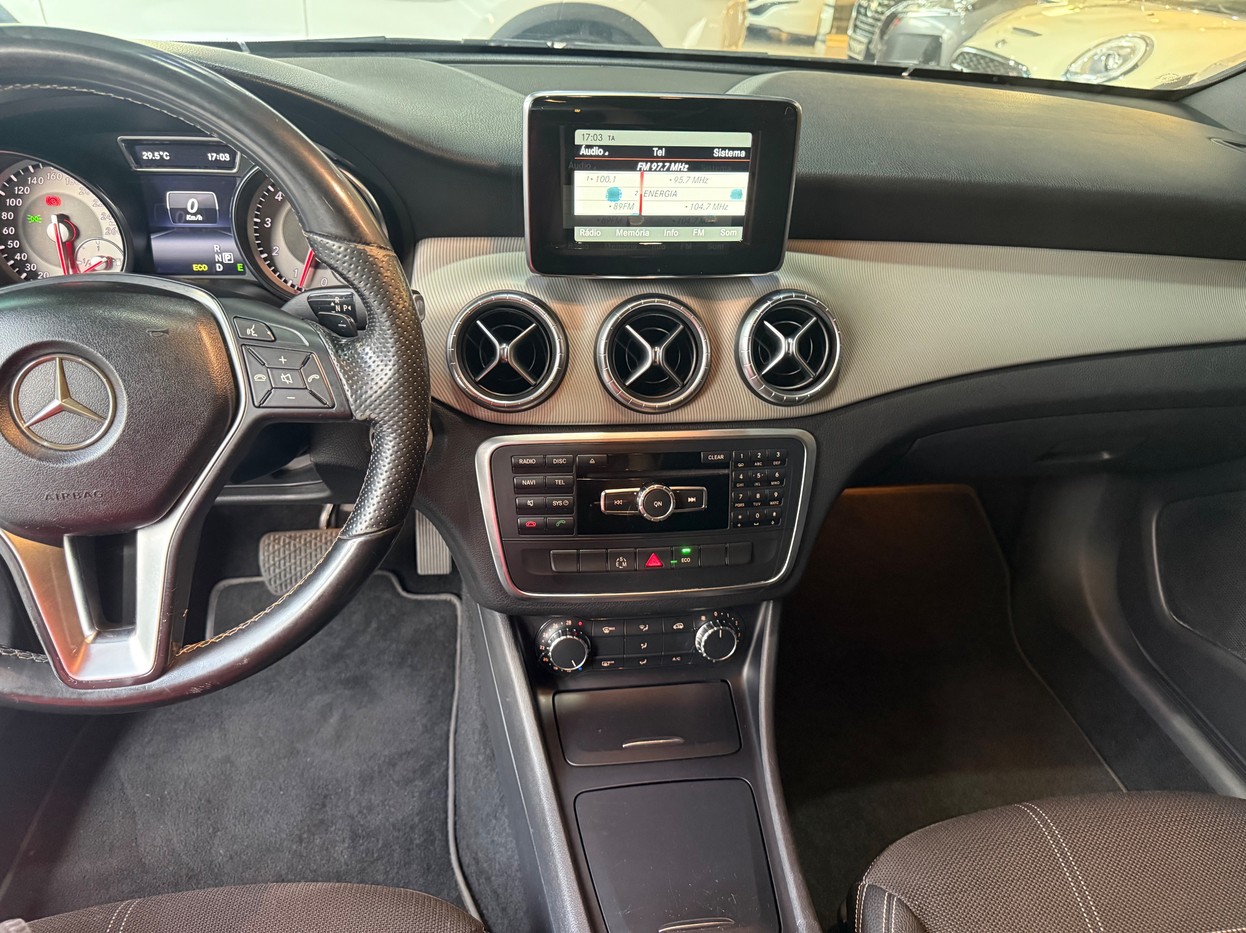 CLA 200 1.6 URBAN 16V