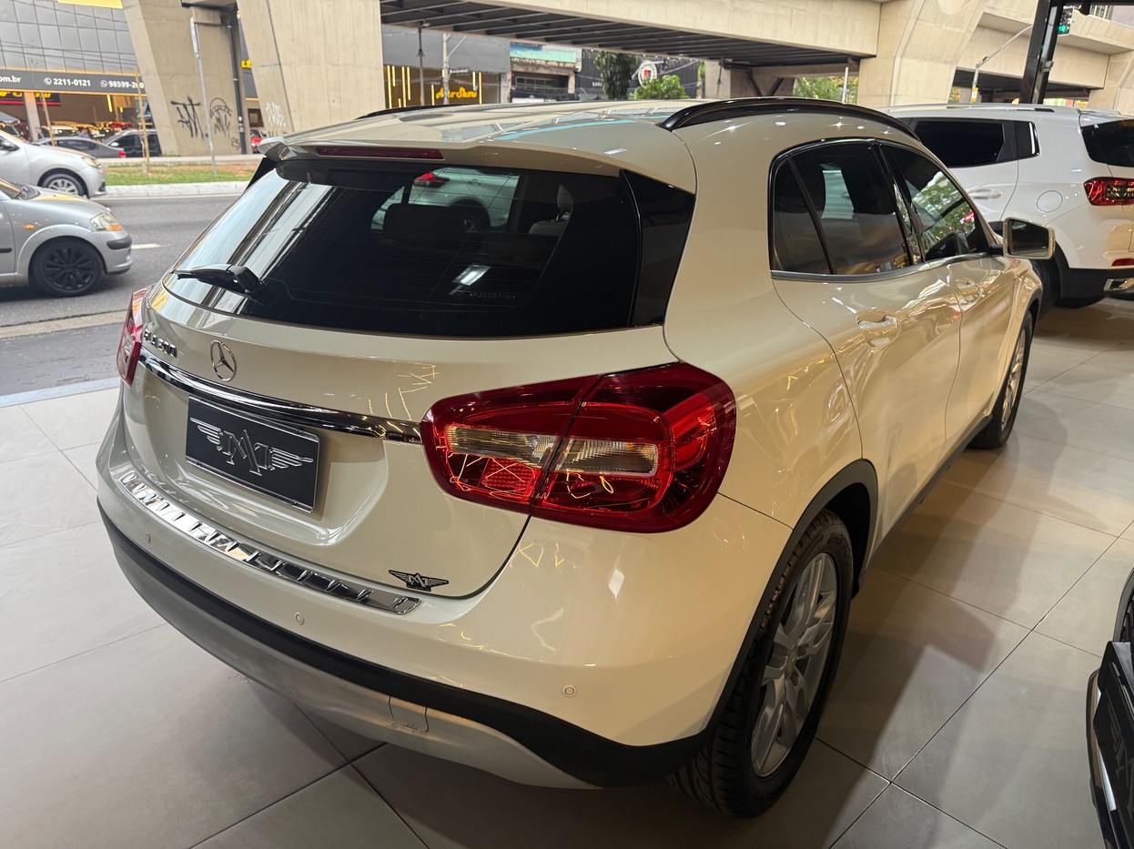 GLA 200 1.6 CGI STYLE 16V TURBO