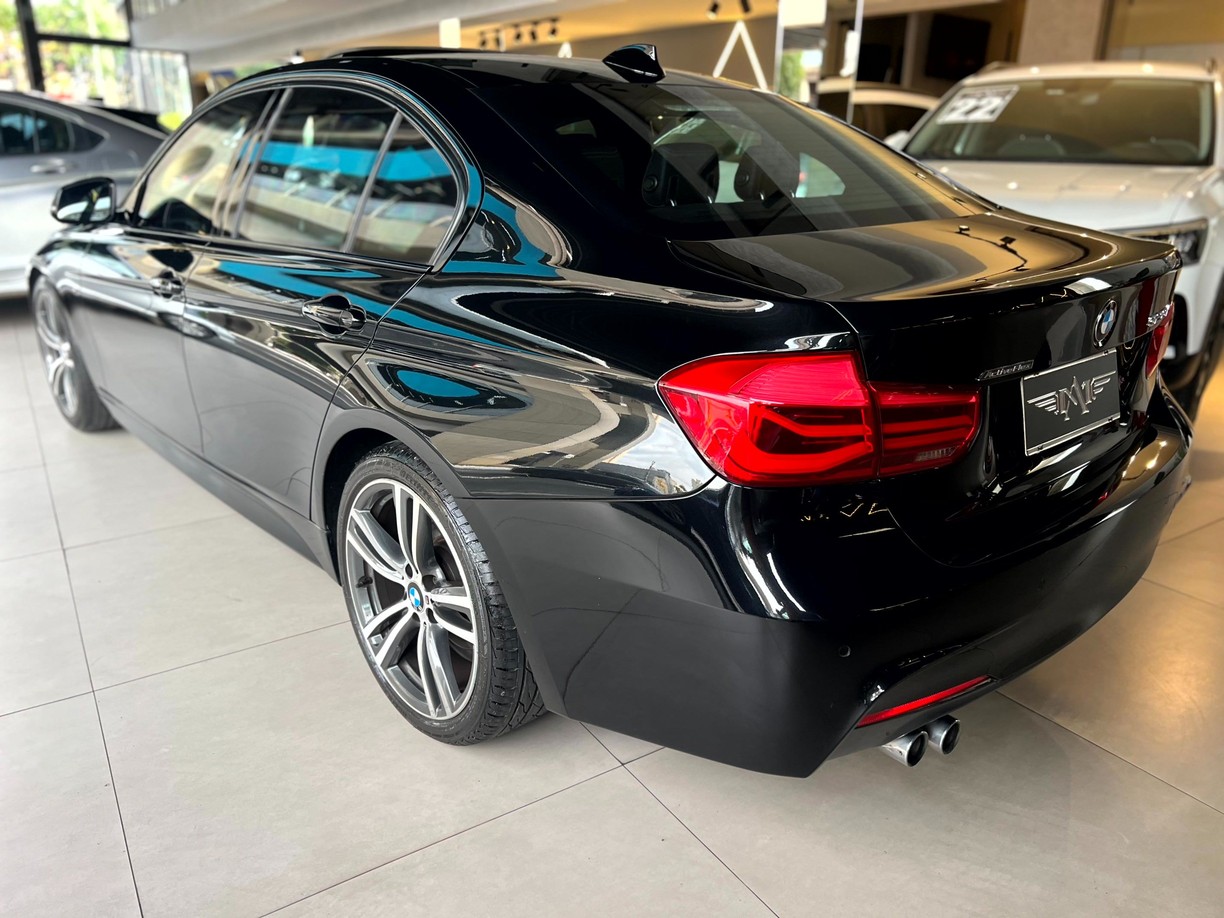 BMW 328i