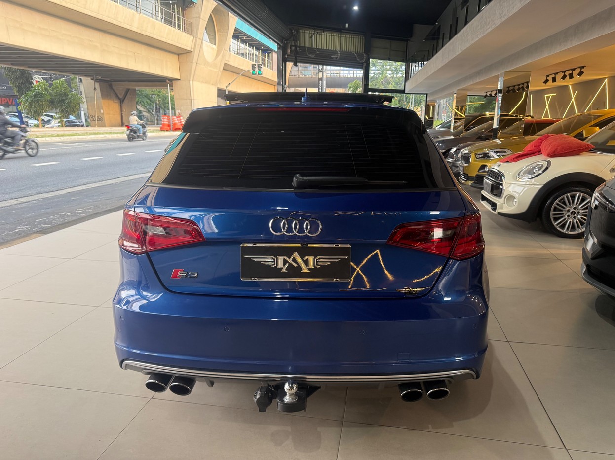 AUDI S3