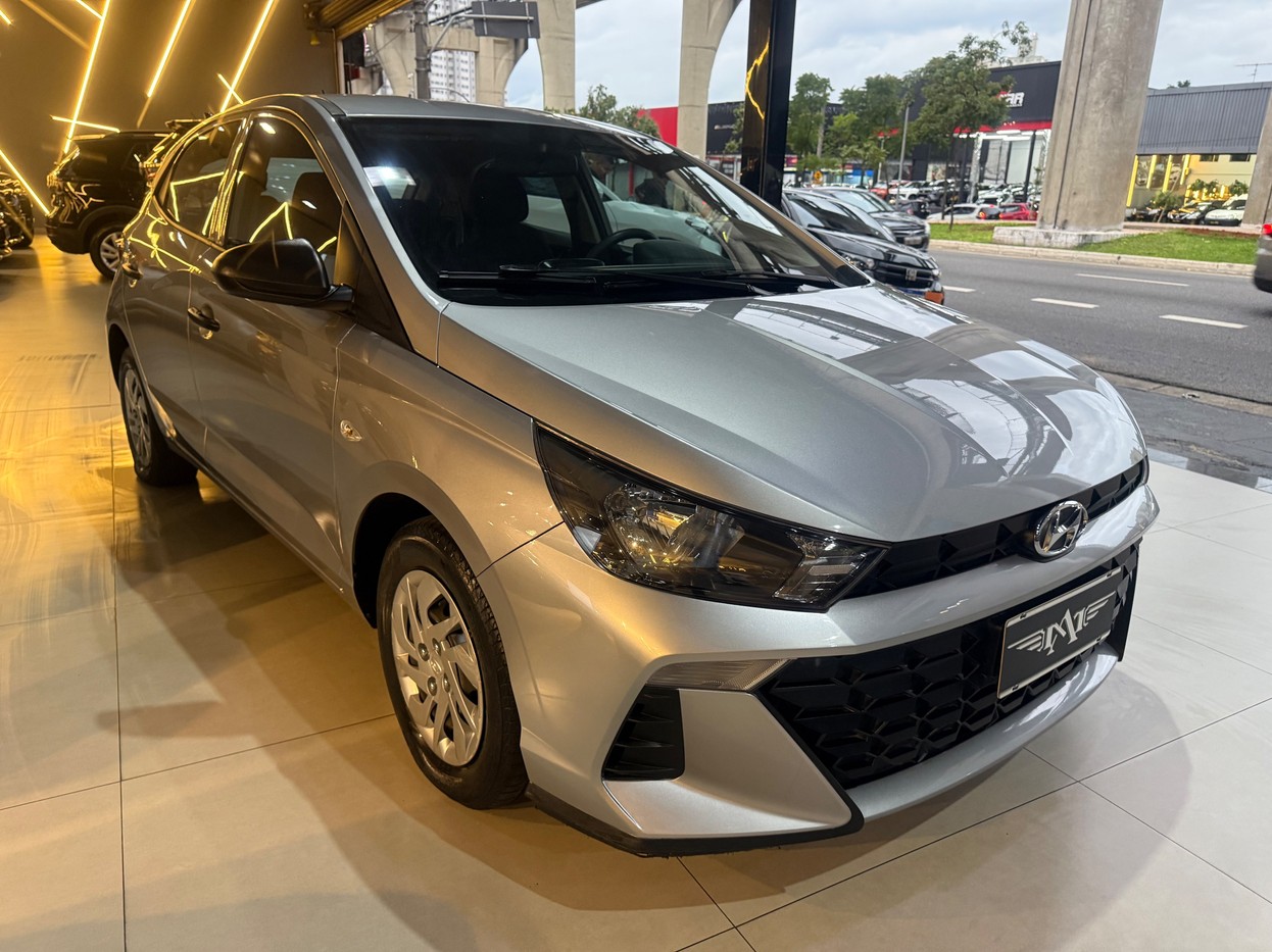 HYUNDAI HB20