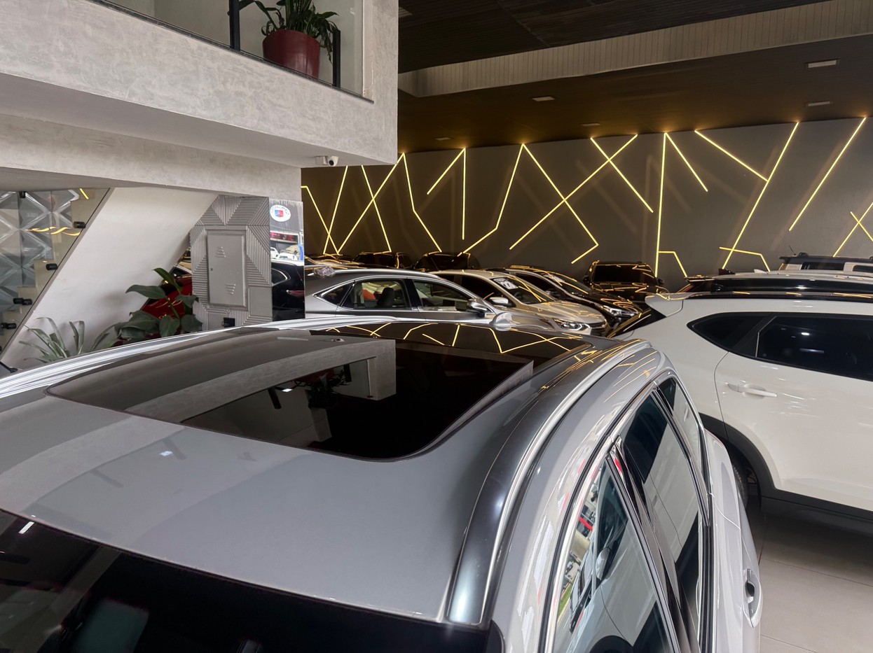 VOLVO XC60 2.0 T8 RECHARGE PLUS AWD