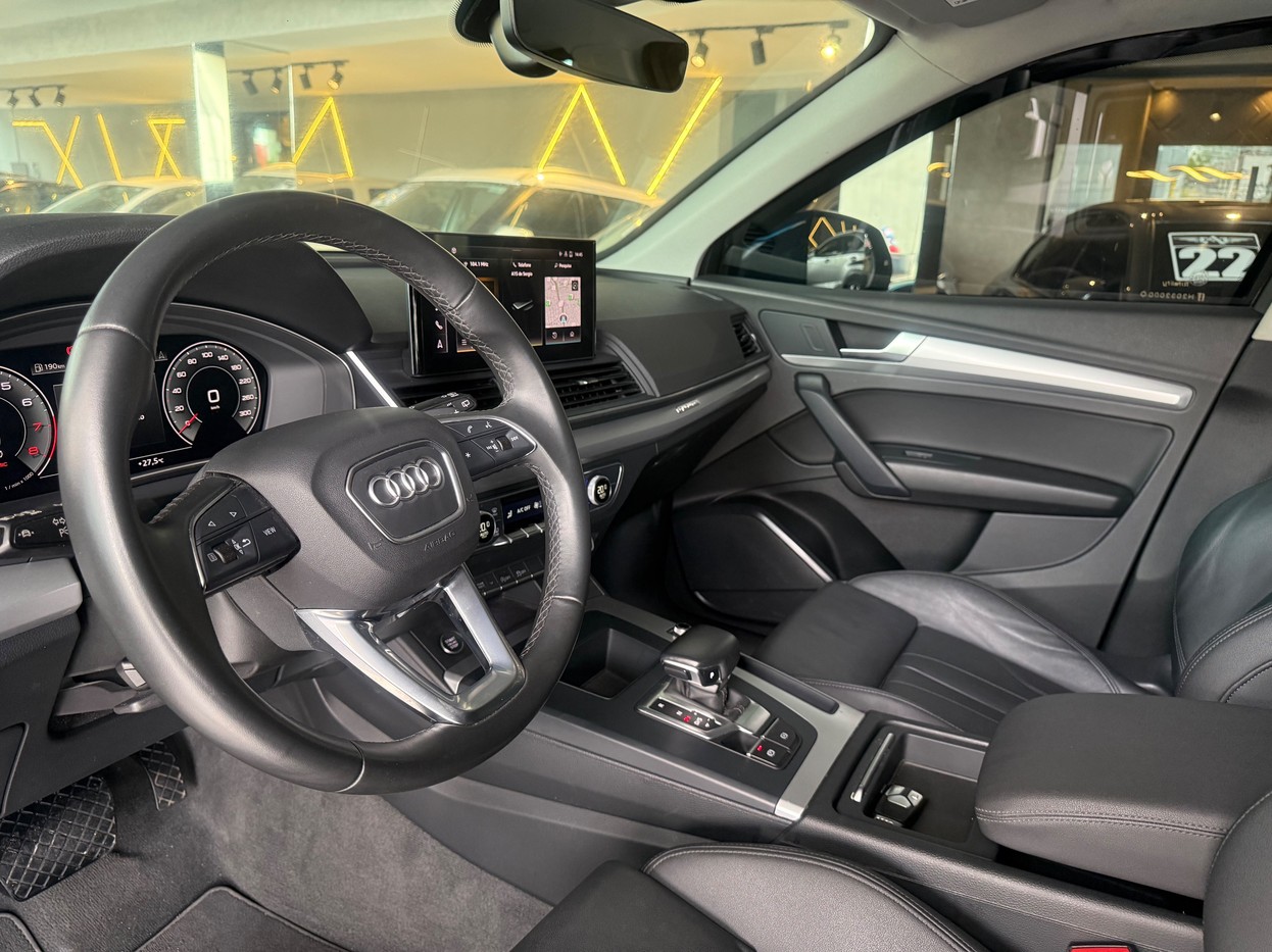 AUDI Q5 2.0 45 TFSI S LINE BLACK QUATTRO