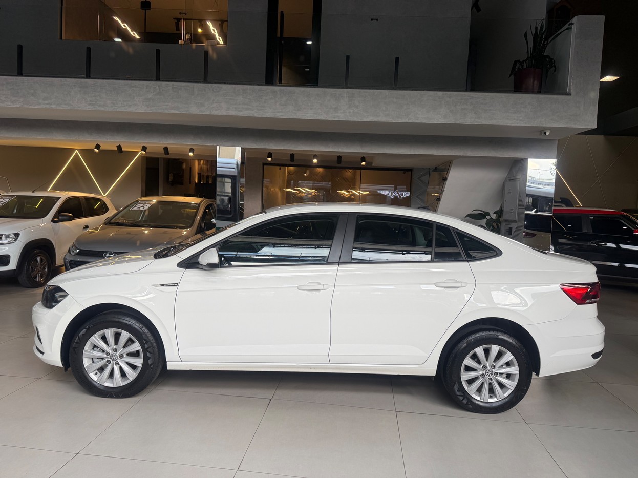 VOLKSWAGEN VIRTUS