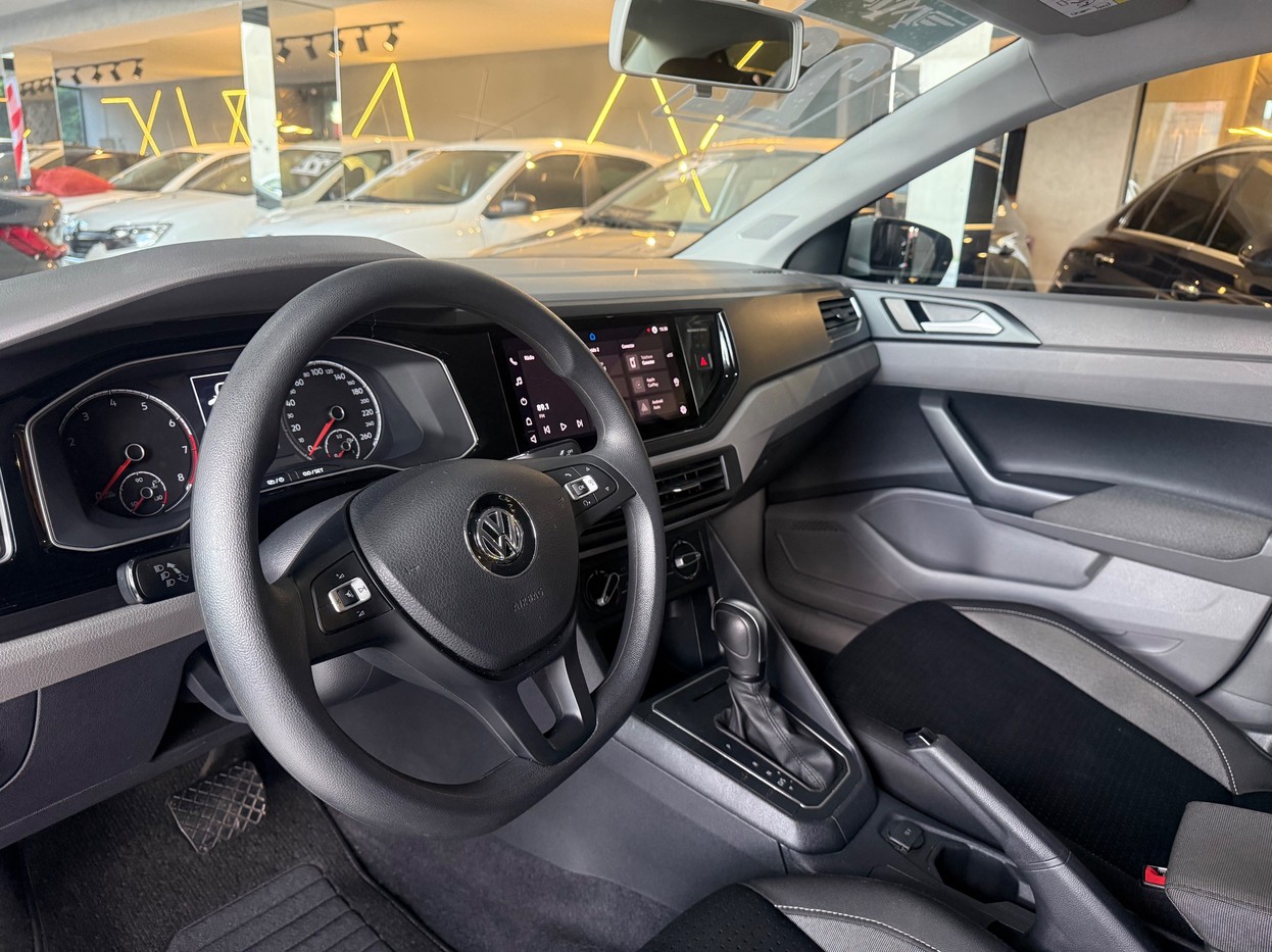 VOLKSWAGEN VIRTUS