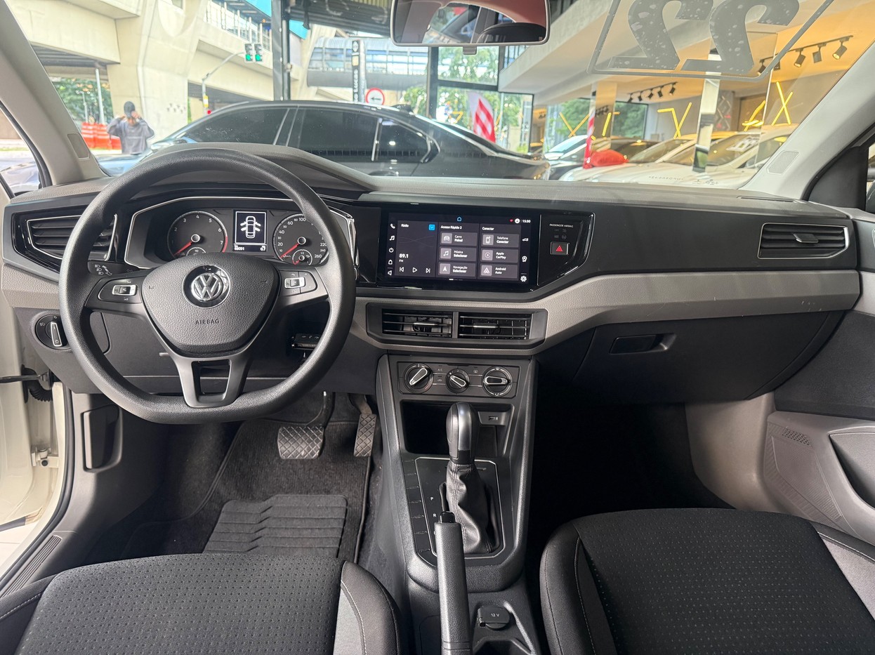 VOLKSWAGEN VIRTUS