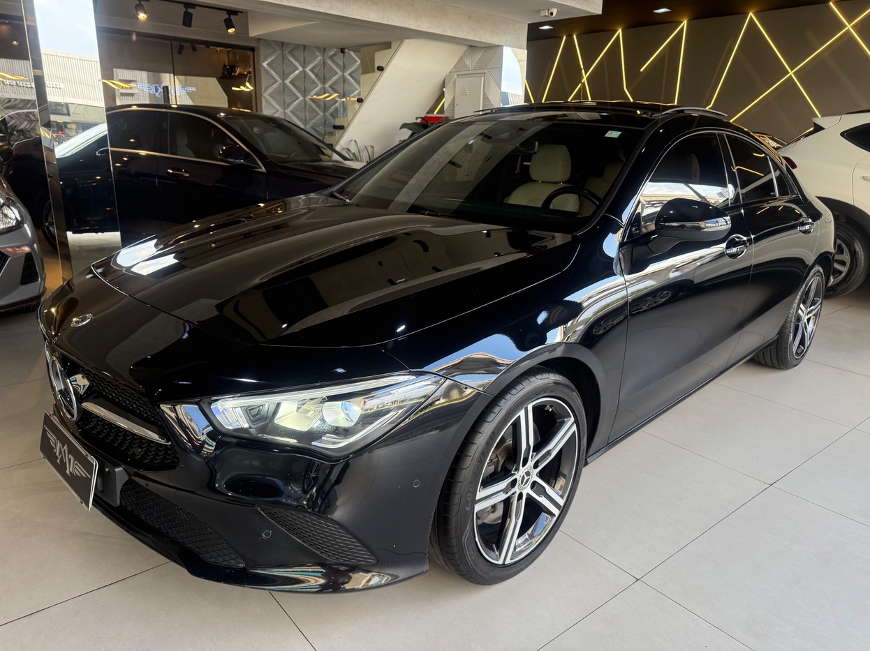 MERCEDES-BENZ CLA 250 2.0 CGI 7G-DCT