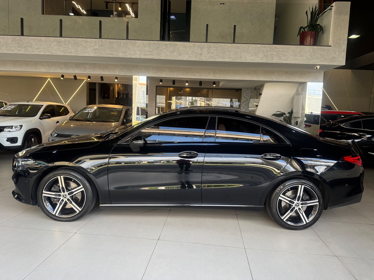 MERCEDES-BENZ CLA 250 2.0 CGI 7G-DCT