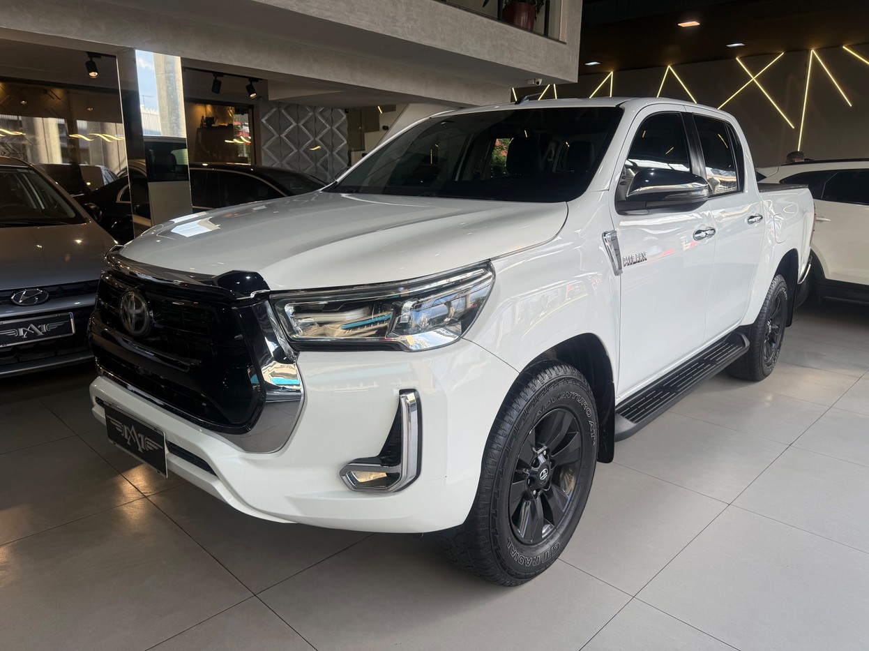 TOYOTA HILUX 2.7 SRV 4X2 CD 16V