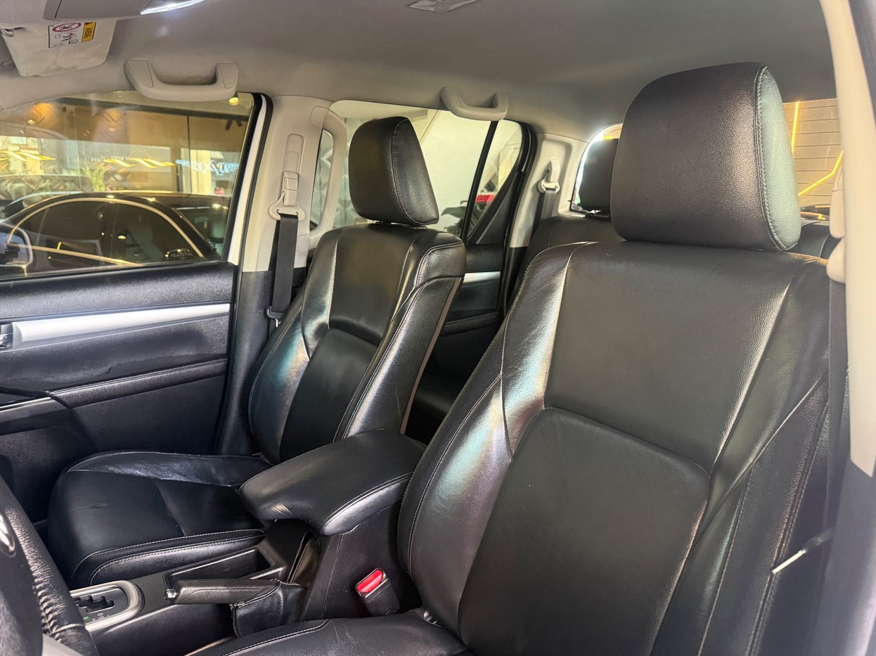 TOYOTA HILUX 2.7 SRV 4X2 CD 16V