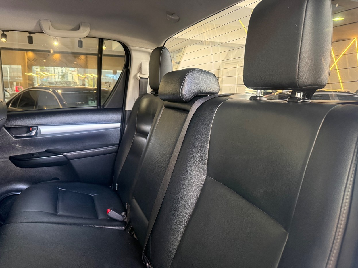 TOYOTA HILUX 2.7 SRV 4X2 CD 16V