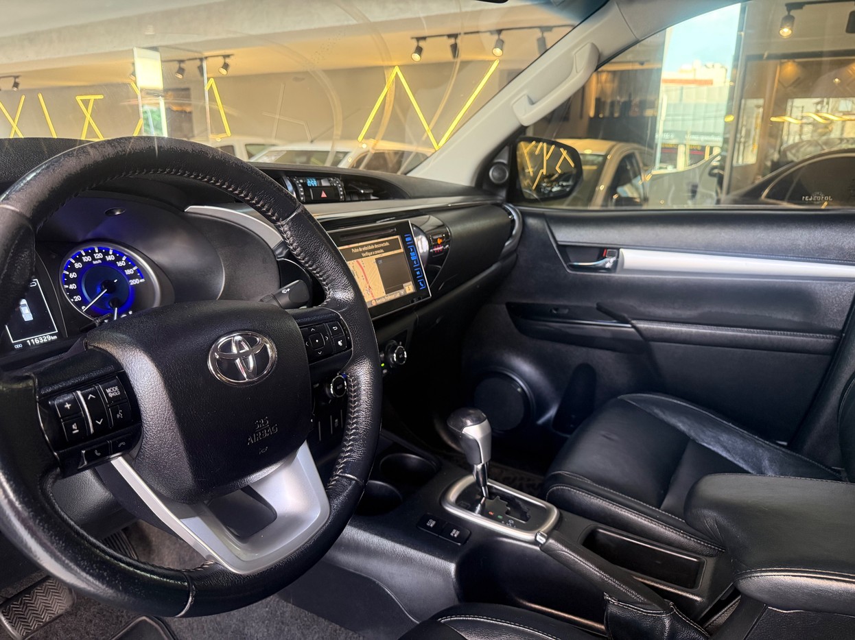 TOYOTA HILUX 2.7 SRV 4X2 CD 16V