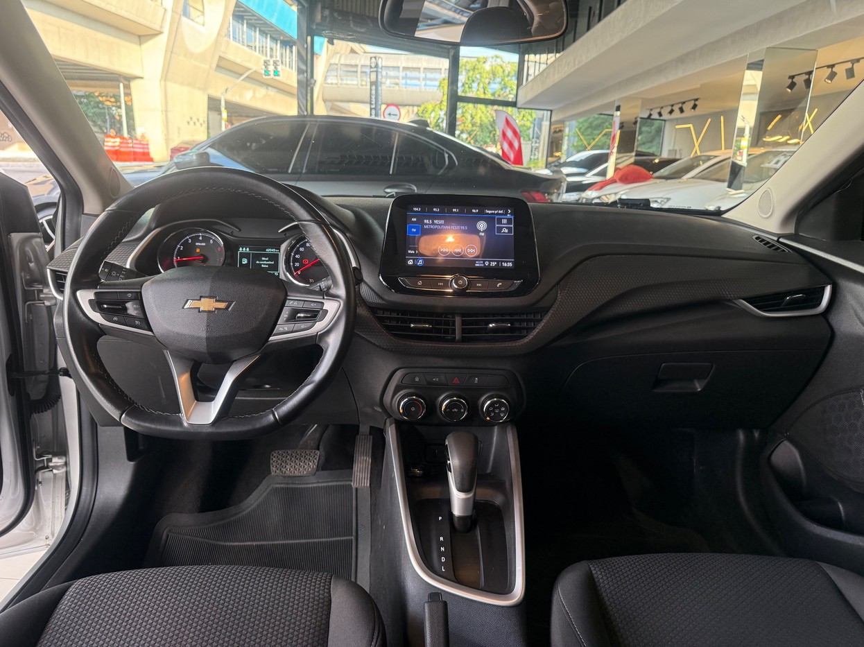 CHEVROLET ONIX