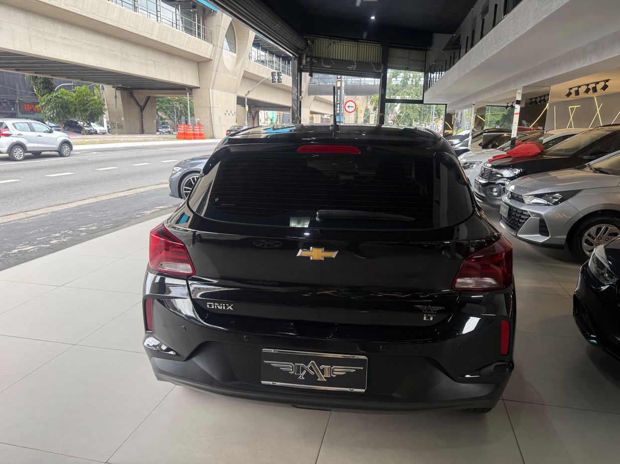 CHEVROLET ONIX