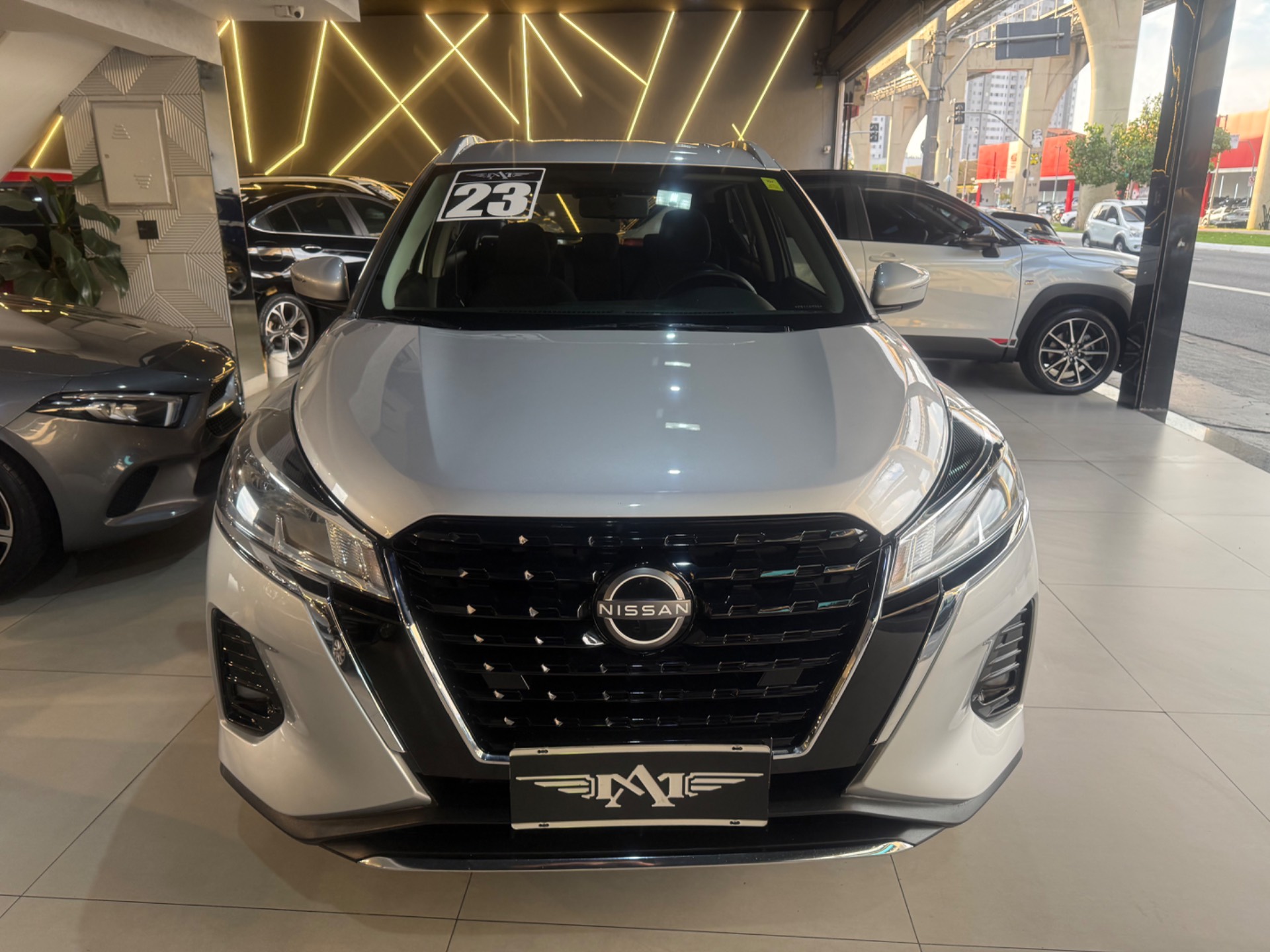 NISSAN KICKS