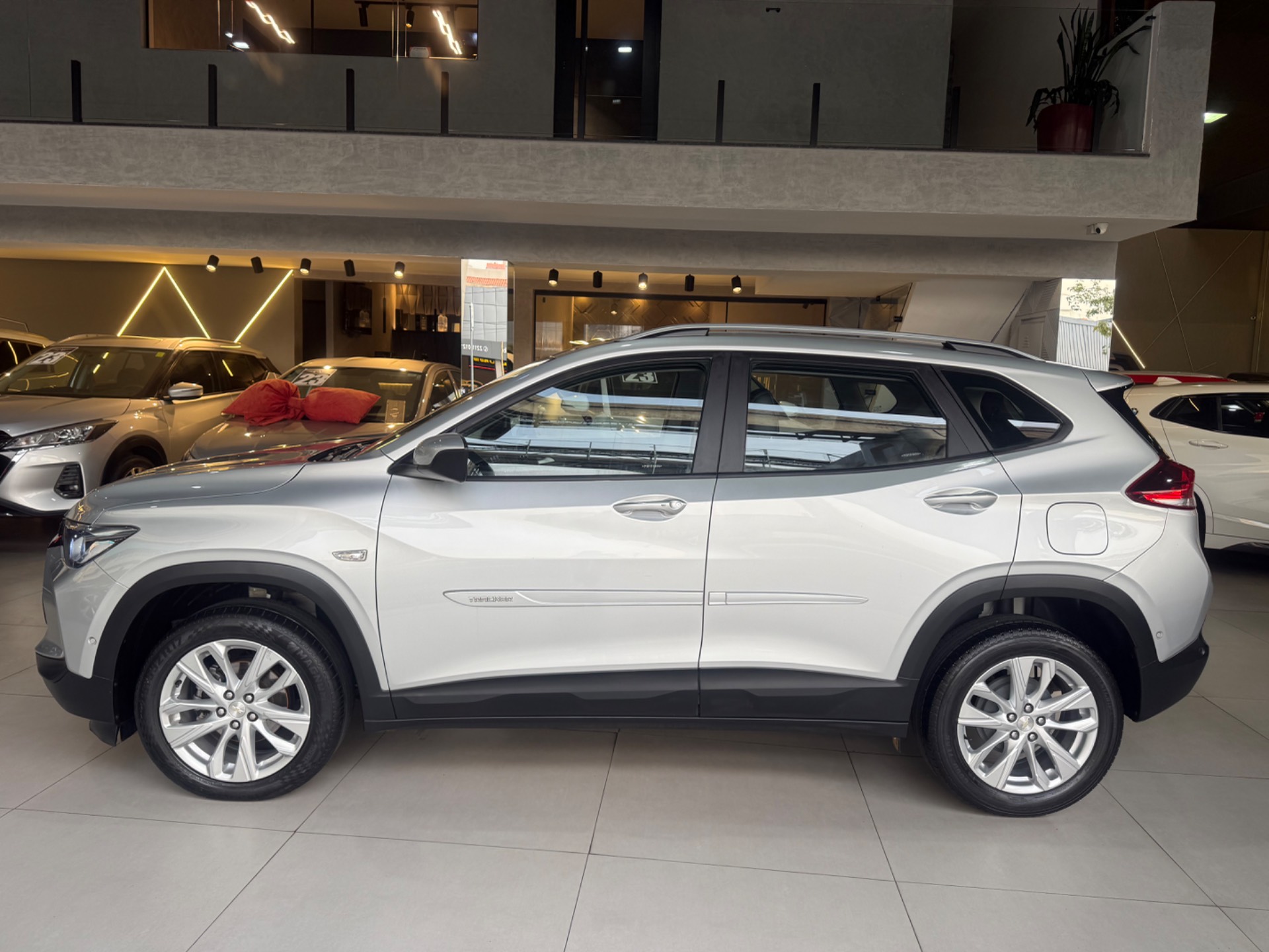 CHEVROLET TRACKER