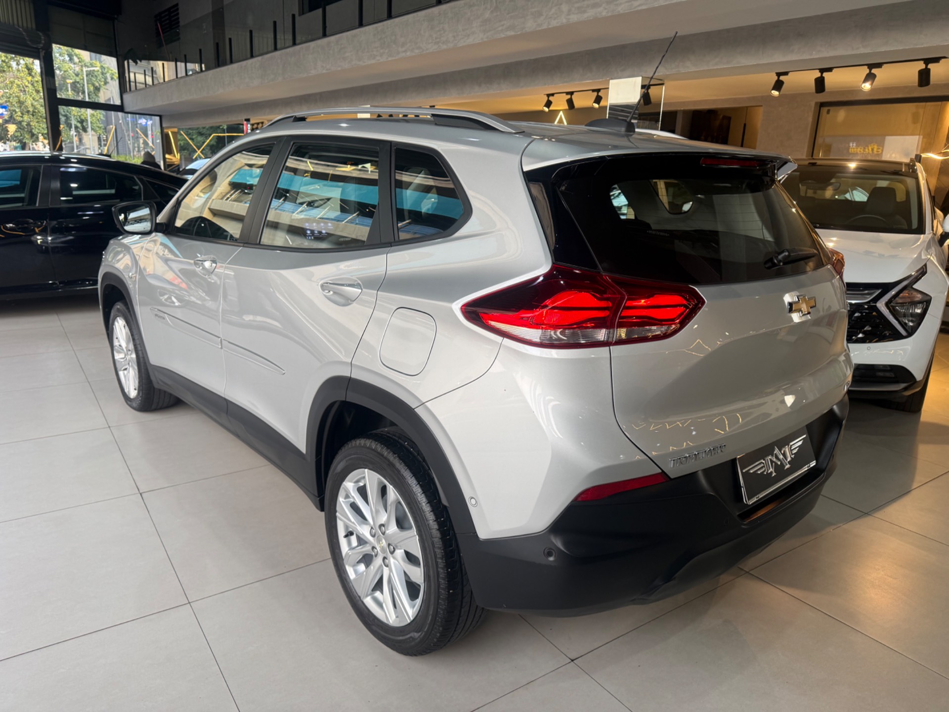 CHEVROLET TRACKER