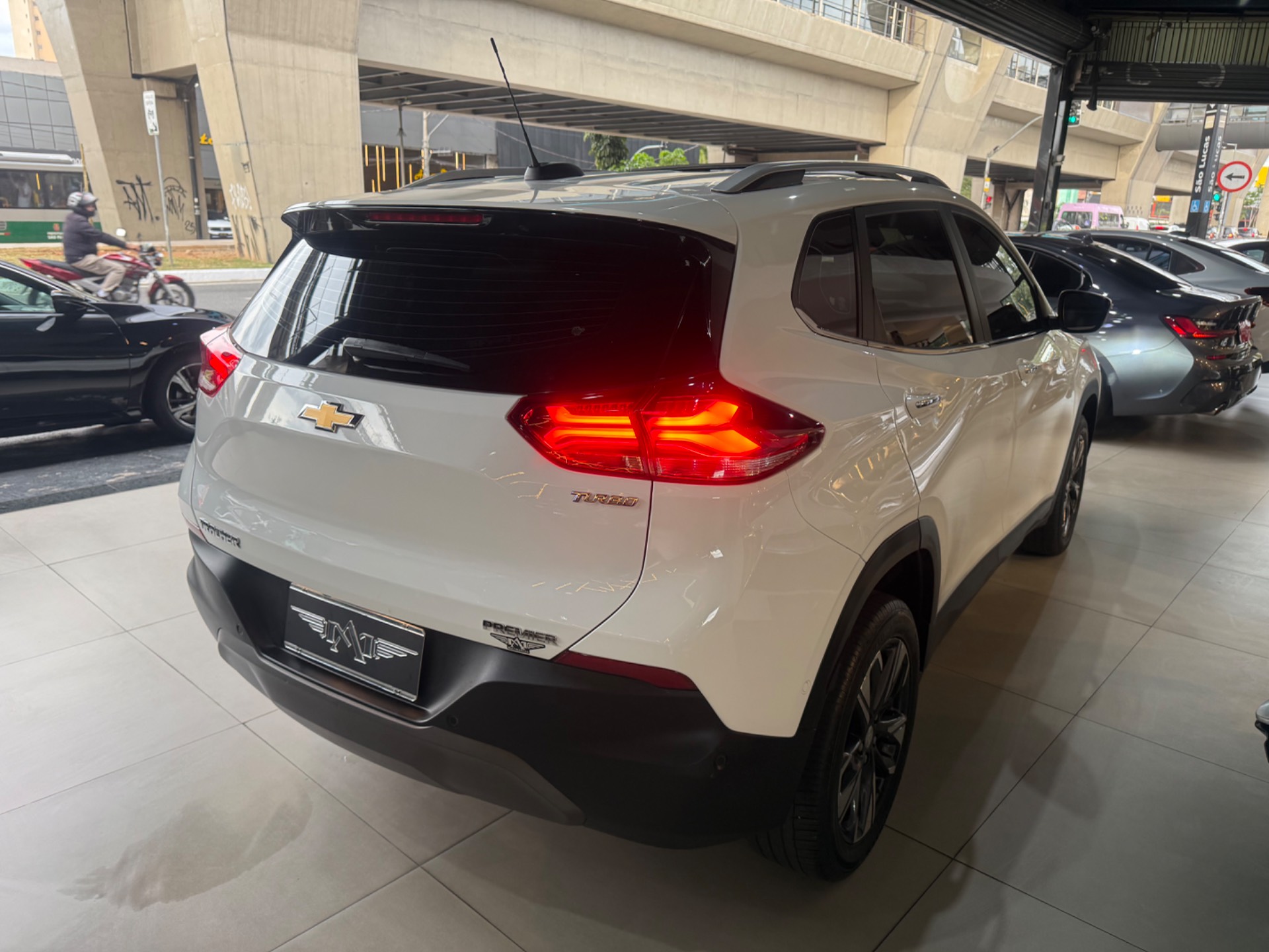 CHEVROLET TRACKER