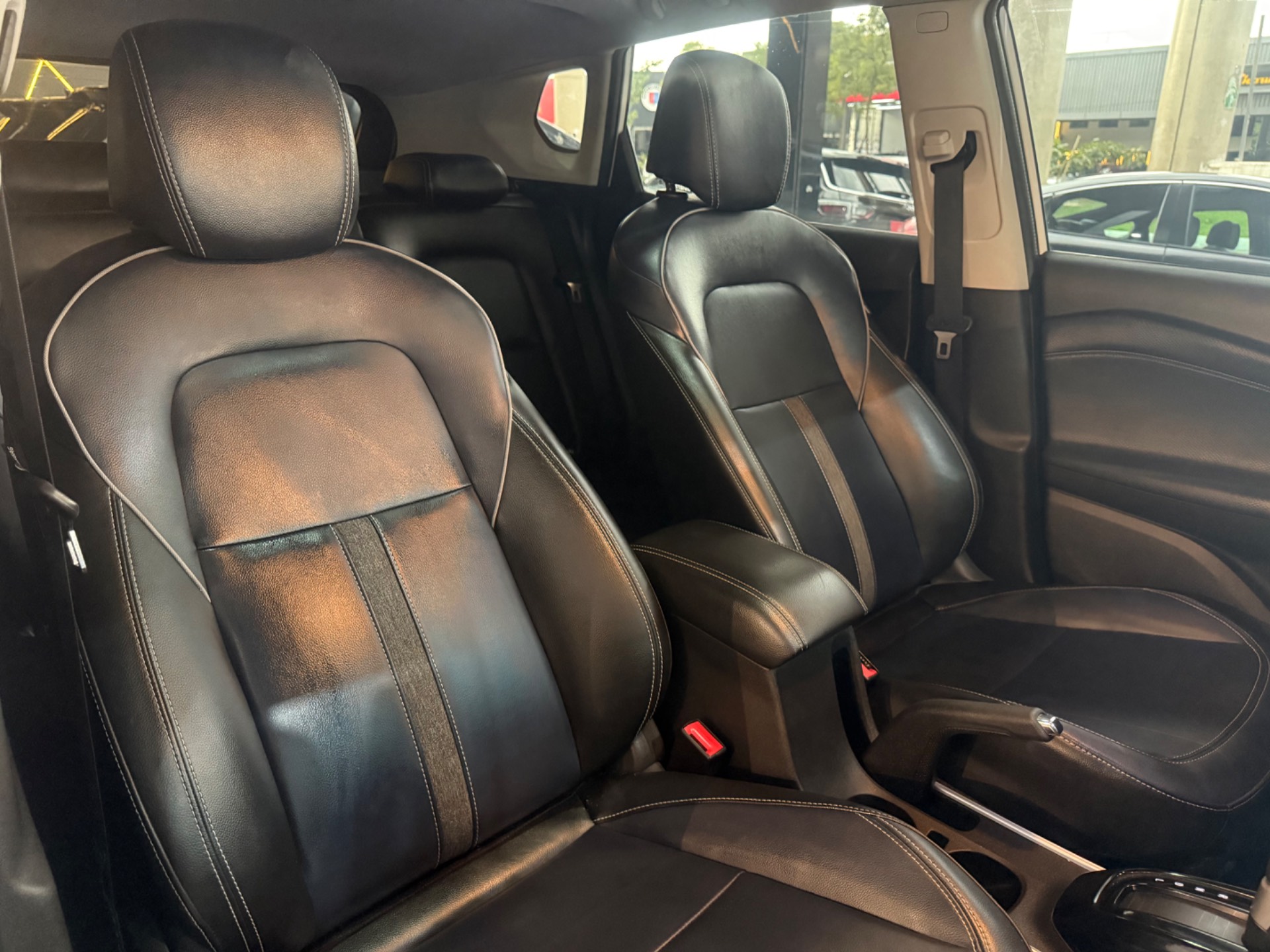 CHEVROLET TRACKER