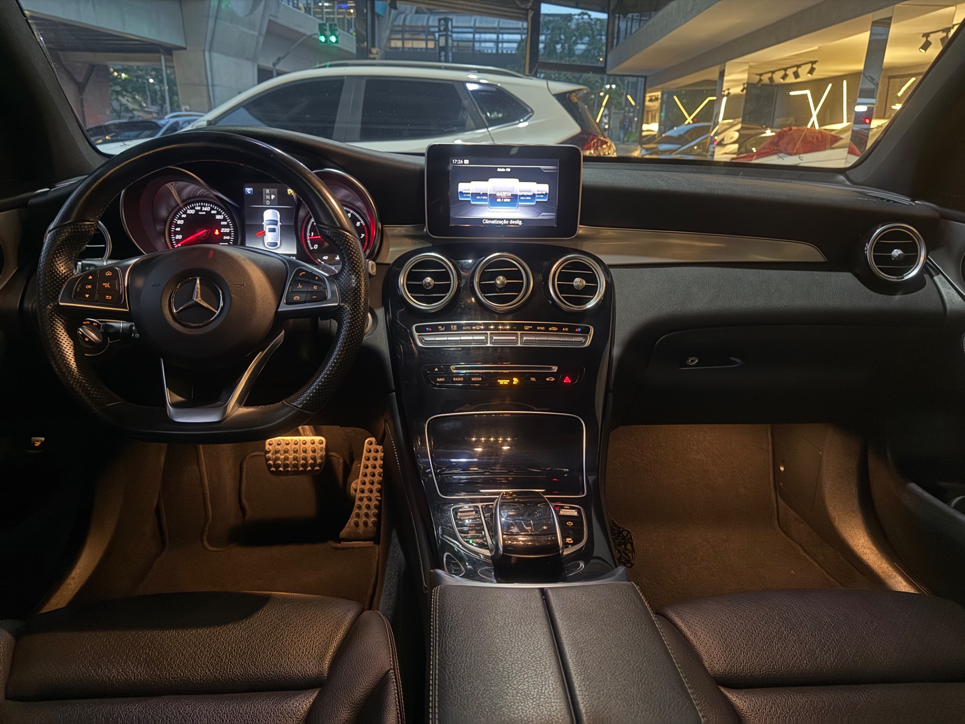 MERCEDES-BENZ GLC 250