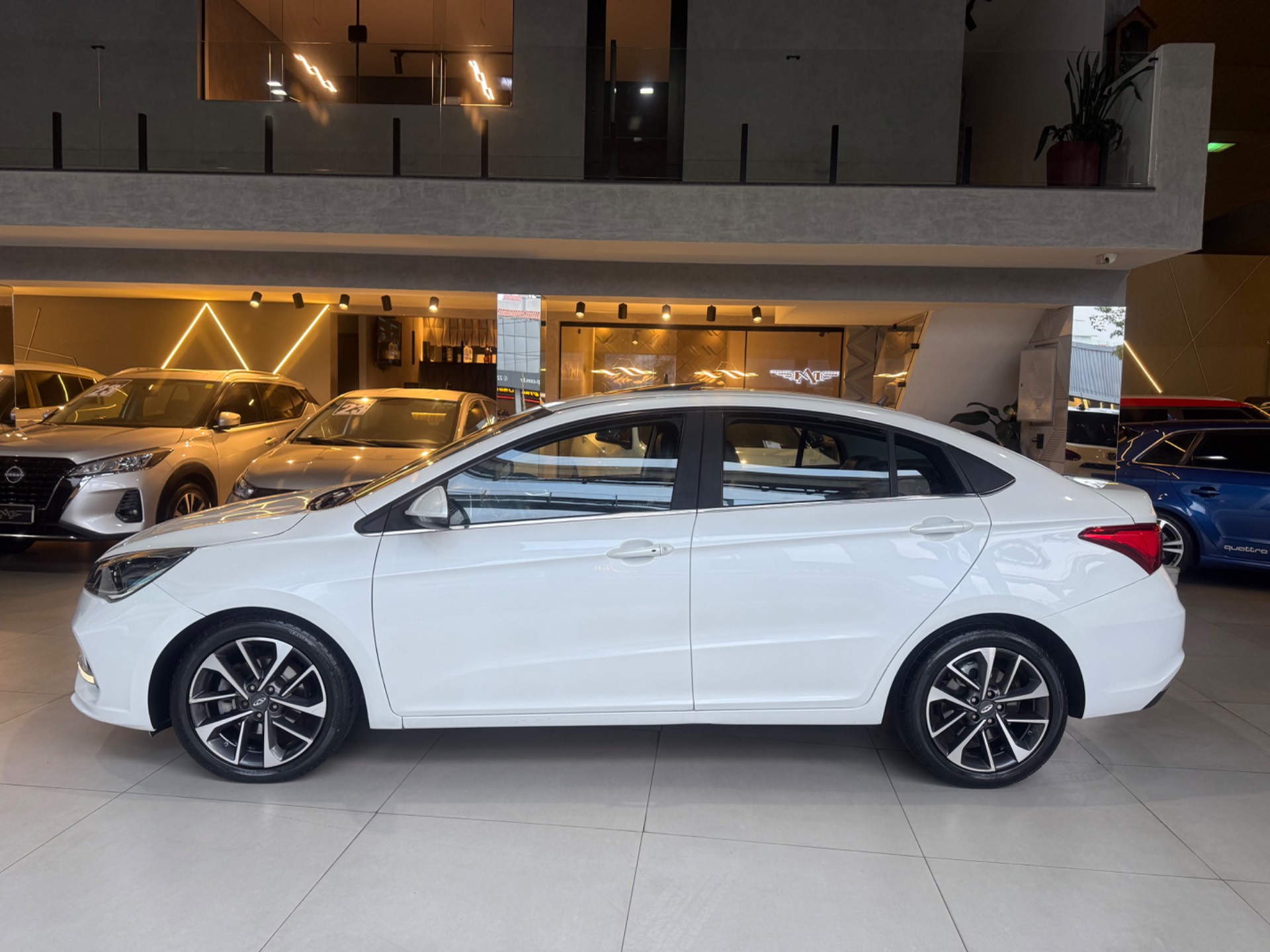 CHERY ARRIZO 5