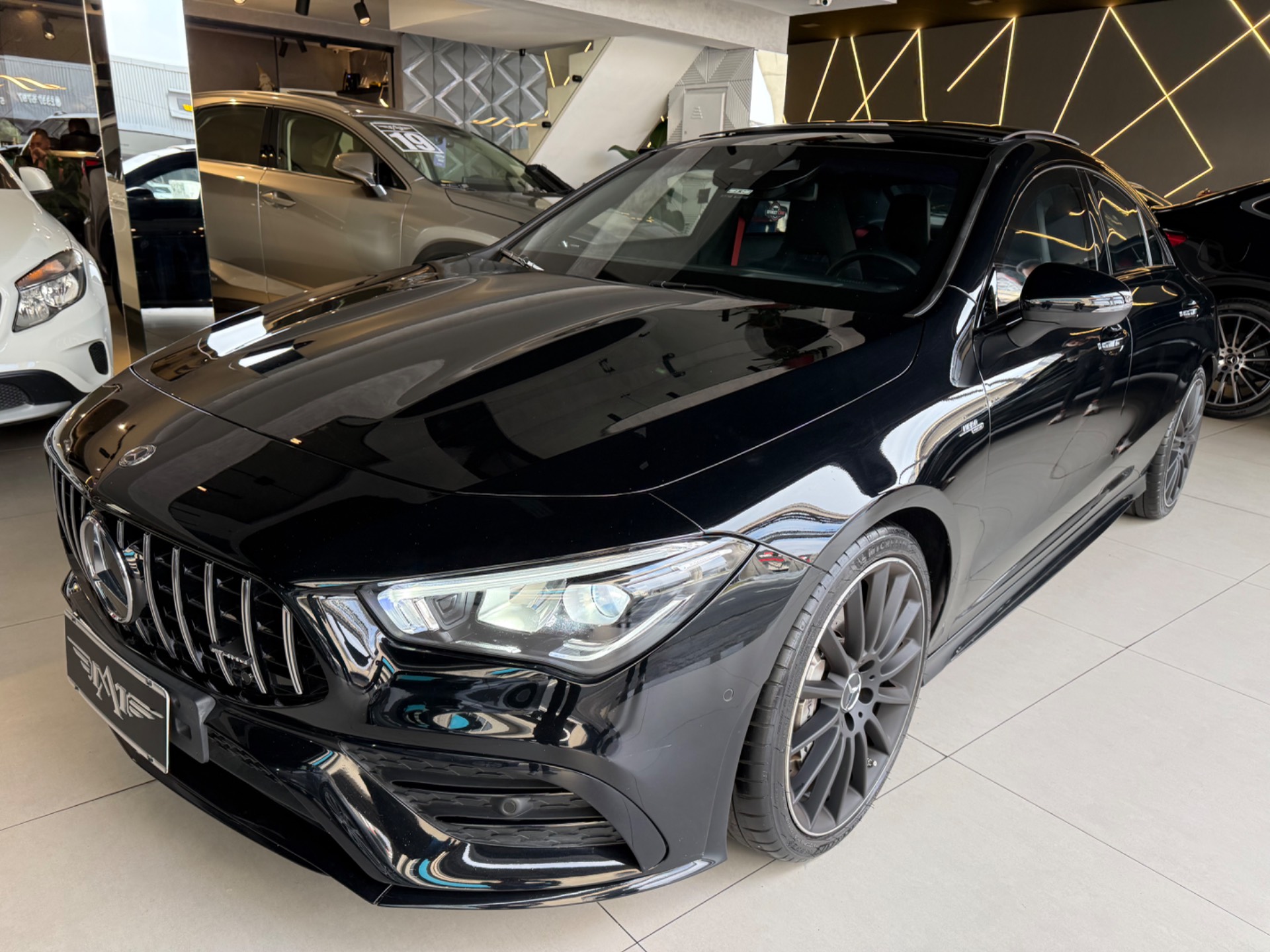 MERCEDES-BENZ CLA 35 AMG