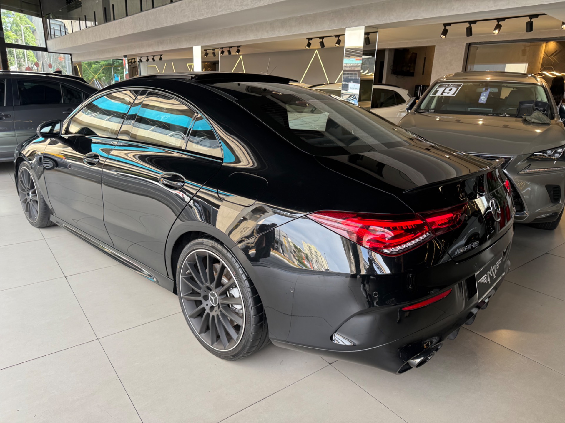 MERCEDES-BENZ CLA 35 AMG