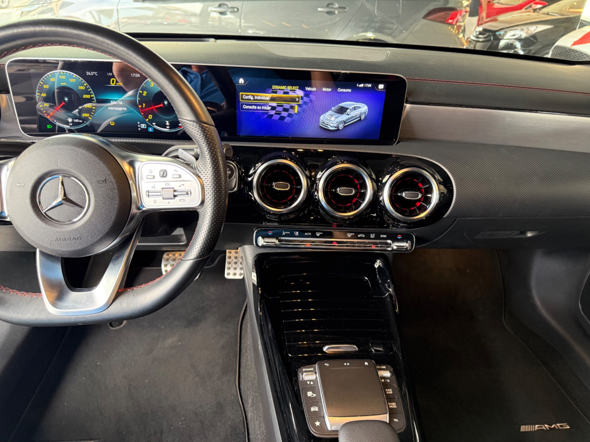 MERCEDES-BENZ CLA 35 AMG