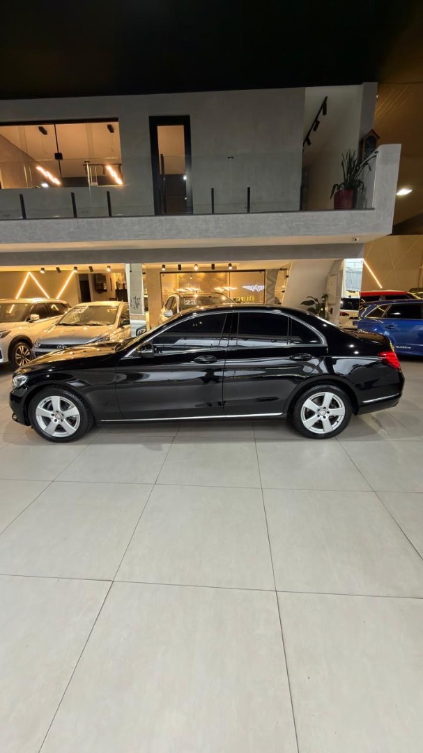 MERCEDES-BENZ C 200