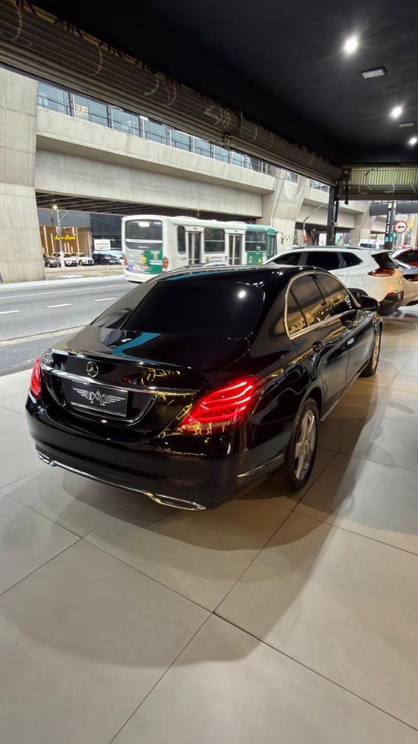 MERCEDES-BENZ C 200
