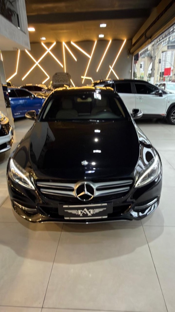 MERCEDES-BENZ C 200