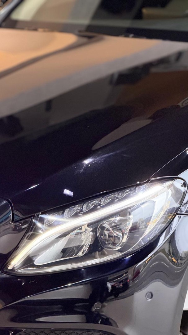 MERCEDES-BENZ C 200