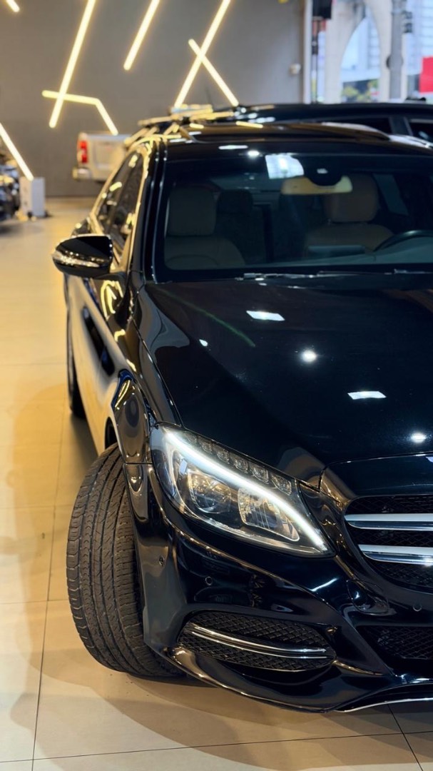 MERCEDES-BENZ C 200