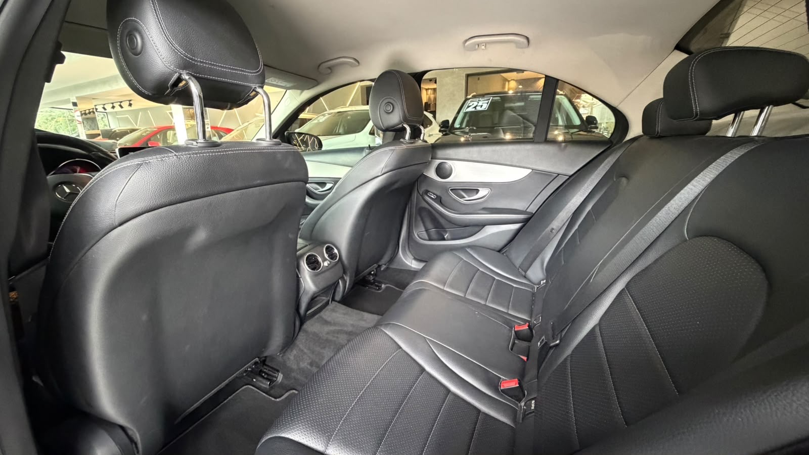 MERCEDES-BENZ C 180