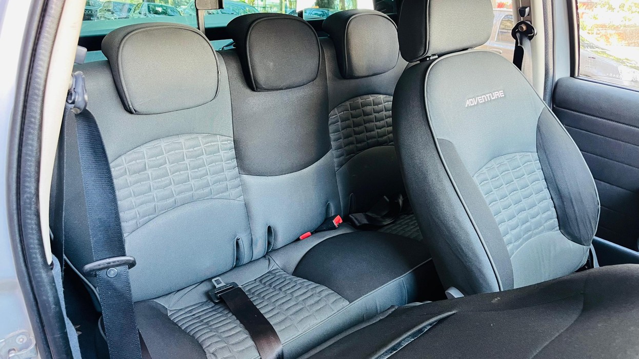 Car Image 5
