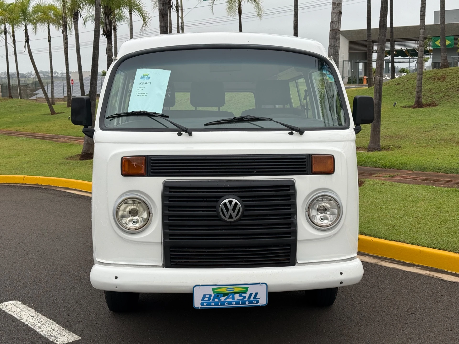 VOLKSWAGEN KOMBI